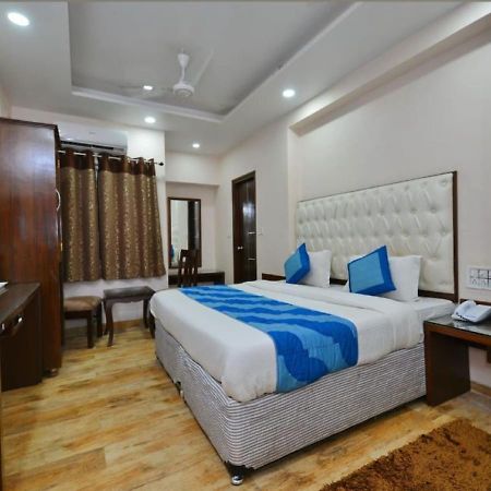 Hotel I Stay & Revels Near New Delhi Railway Station- By Ap Singh Hotels Dış mekan fotoğraf