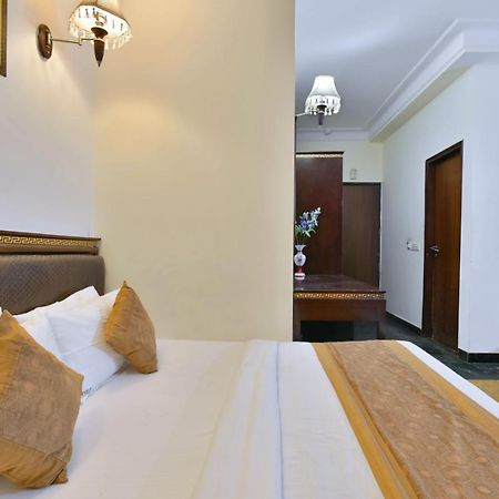 Hotel I Stay & Revels Near New Delhi Railway Station- By Ap Singh Hotels Dış mekan fotoğraf
