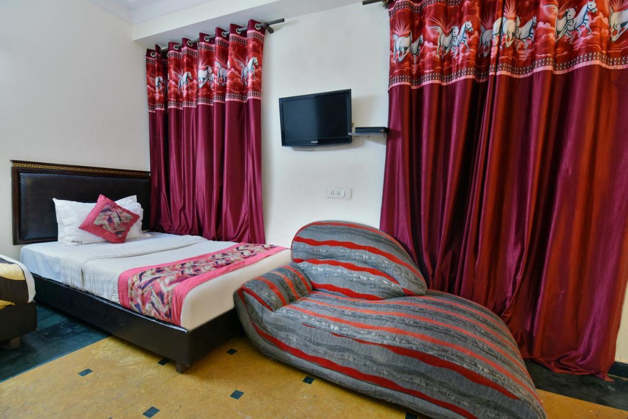 Hotel I Stay & Revels Near New Delhi Railway Station- By Ap Singh Hotels Dış mekan fotoğraf