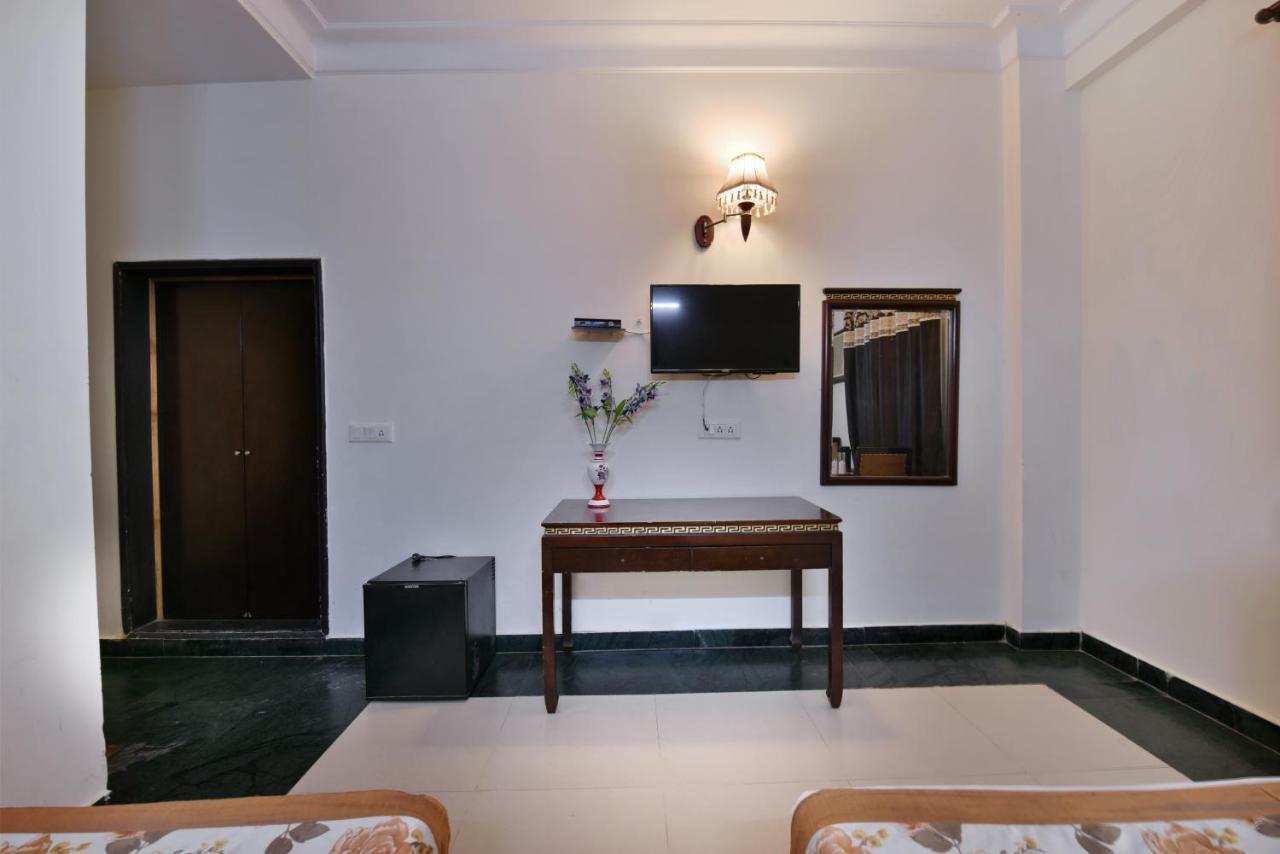 Hotel I Stay & Revels Near New Delhi Railway Station- By Ap Singh Hotels Dış mekan fotoğraf